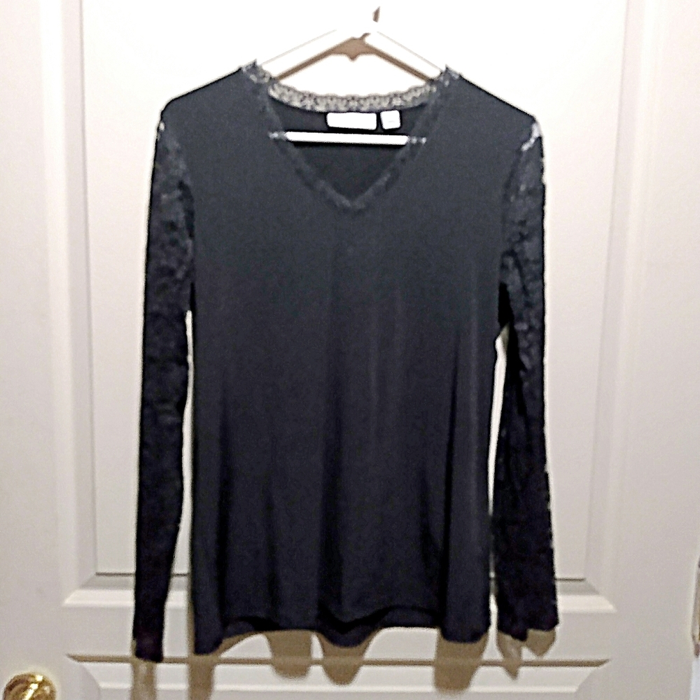 Susan Graver Black Knit top.